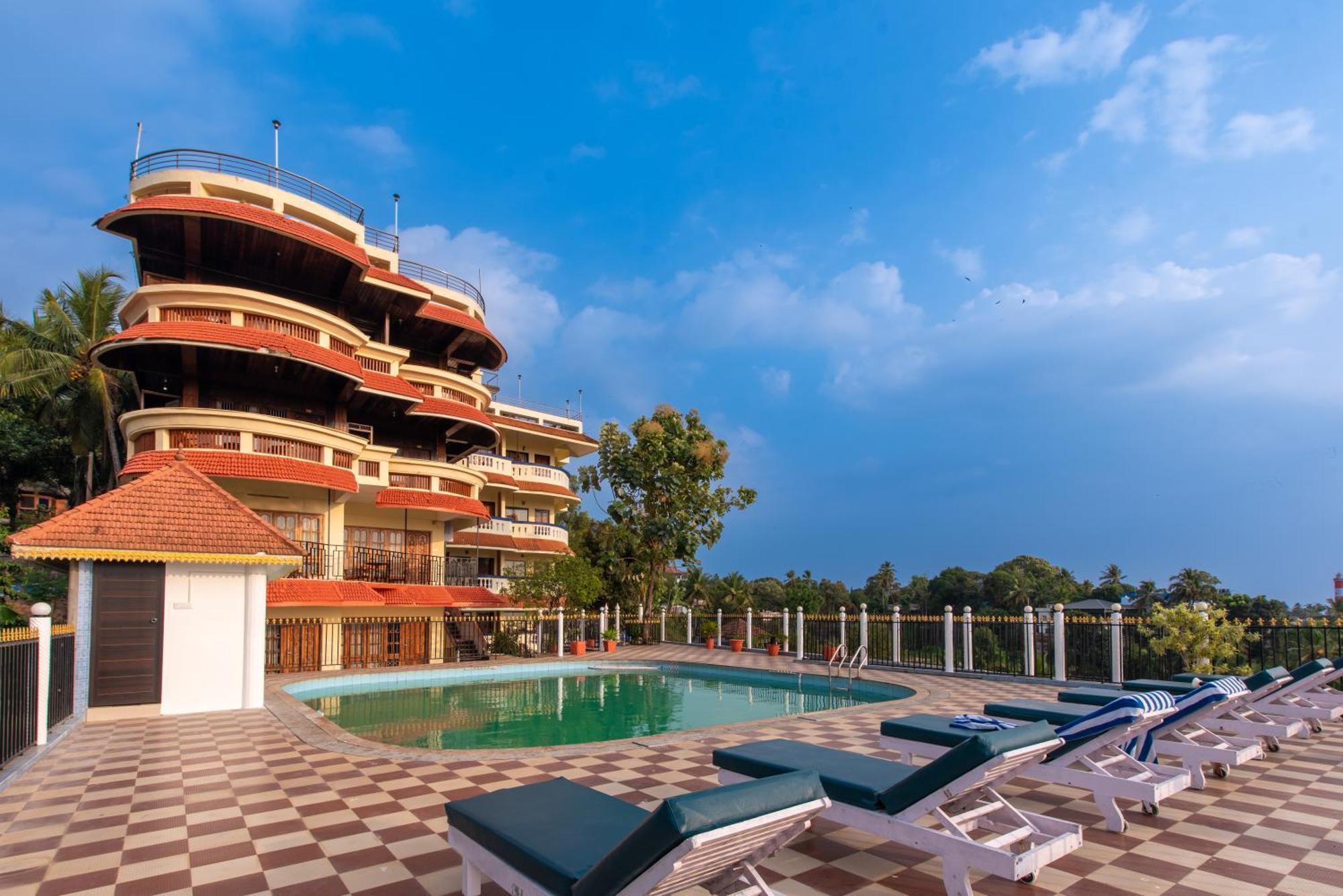 Atreya Ayurveda Beach Retreat Kovalam Exterior photo